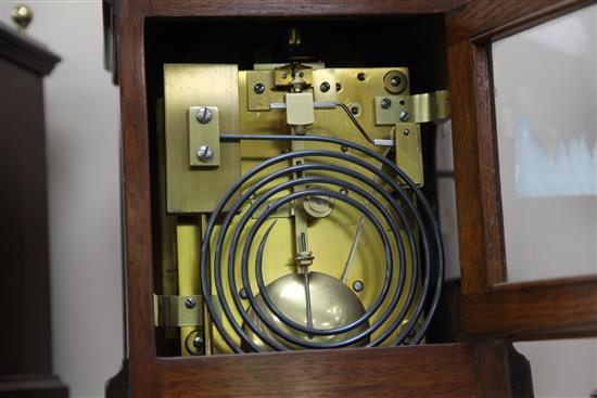 An Edwardian mahogany small bracket clock, 11in.